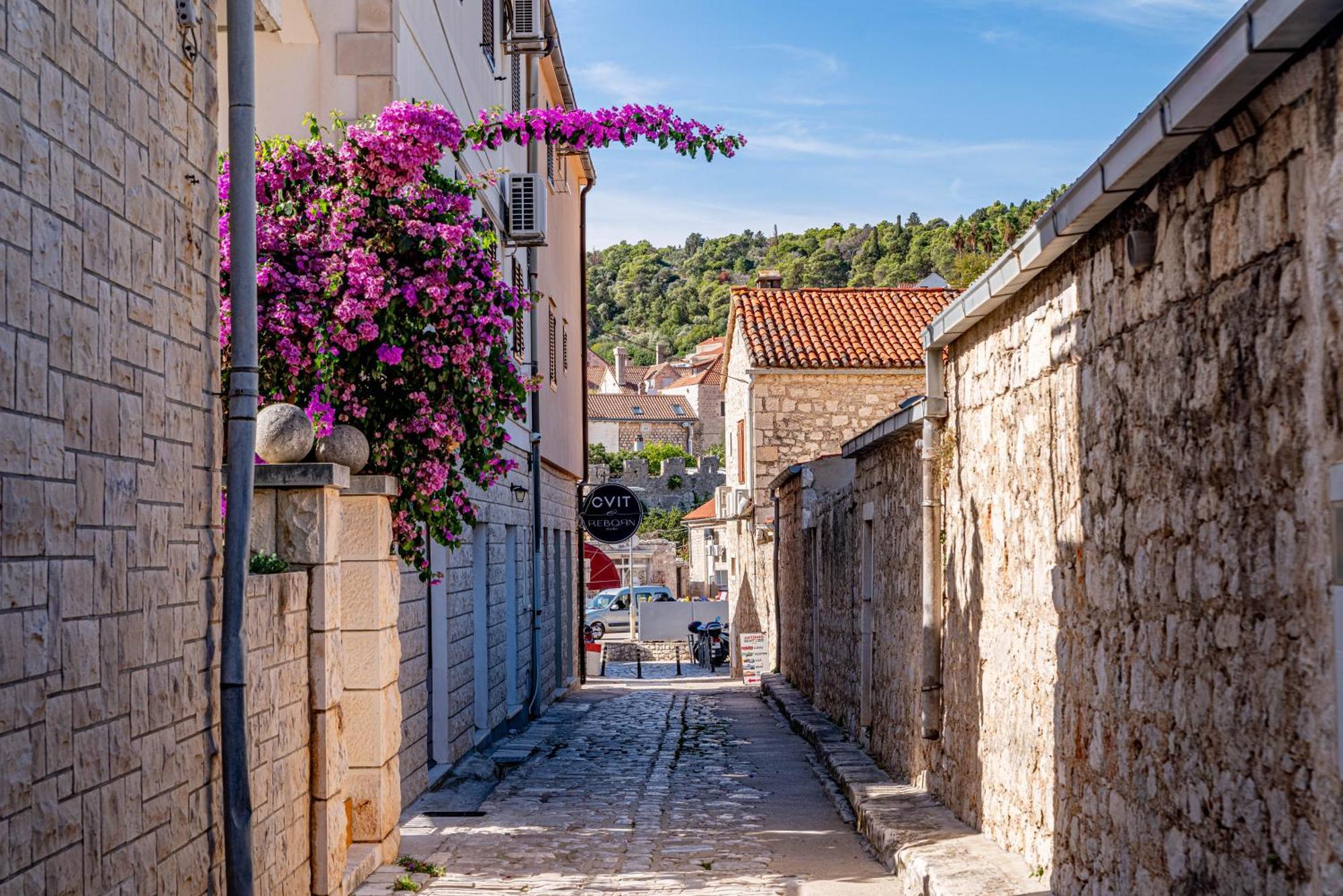 Apartments Barcot Hvar Town Exterior foto